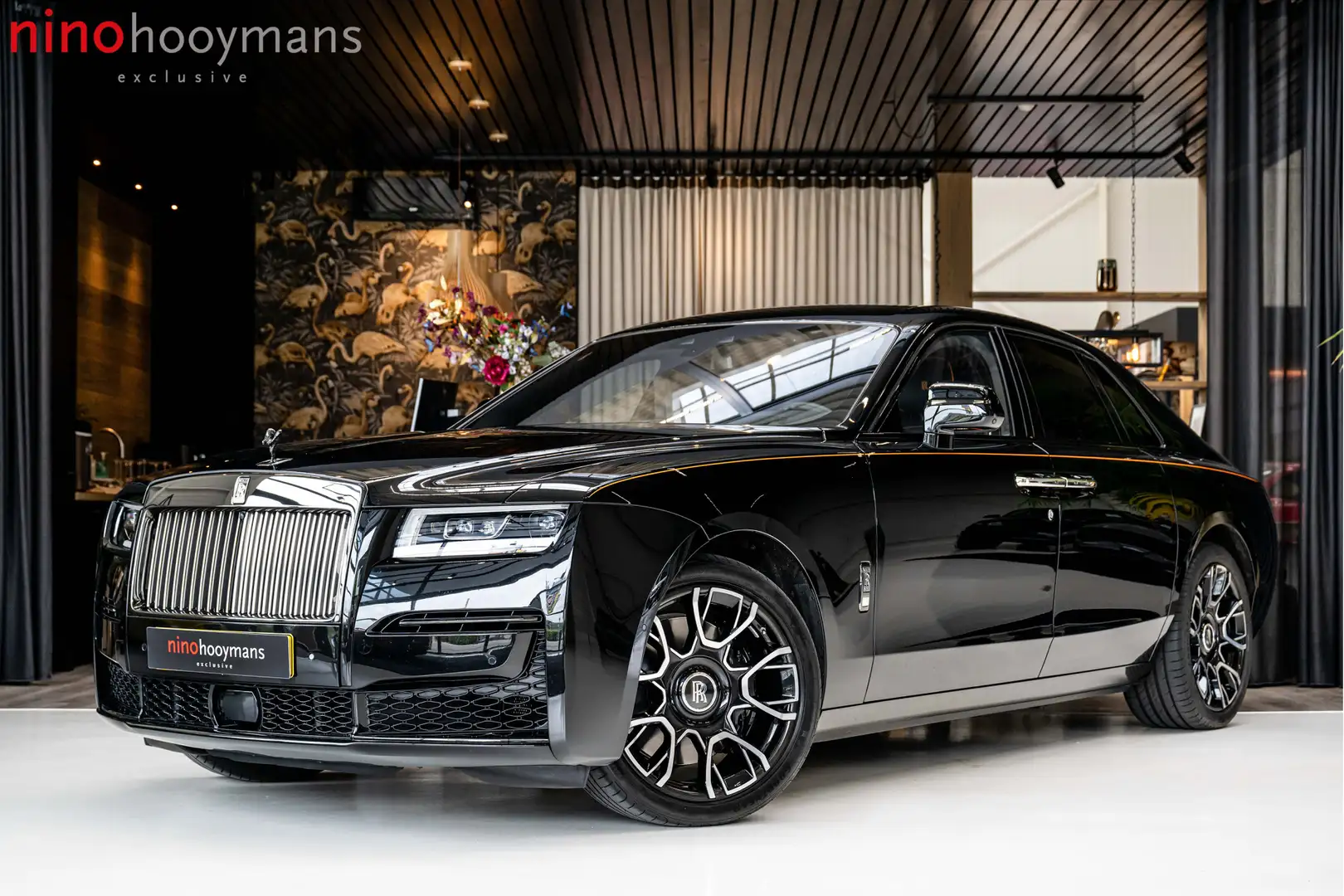 Rolls-Royce Ghost Black Badge 6.75 V12 | Sterrenhemel | Massage | Be Nero - 1