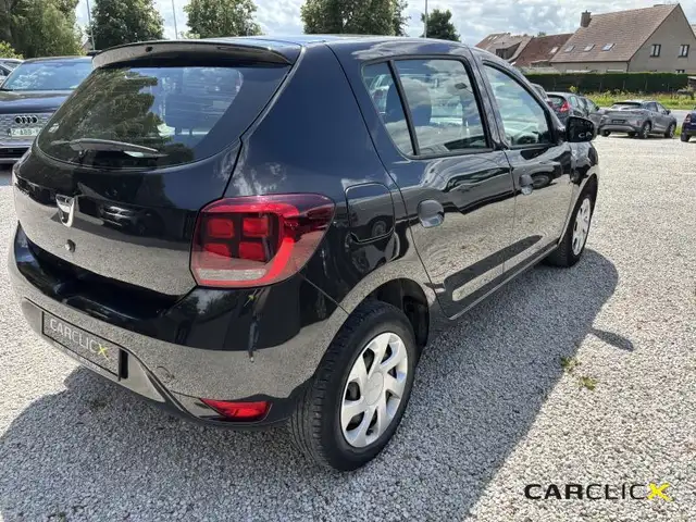 Dacia Sandero view 5
