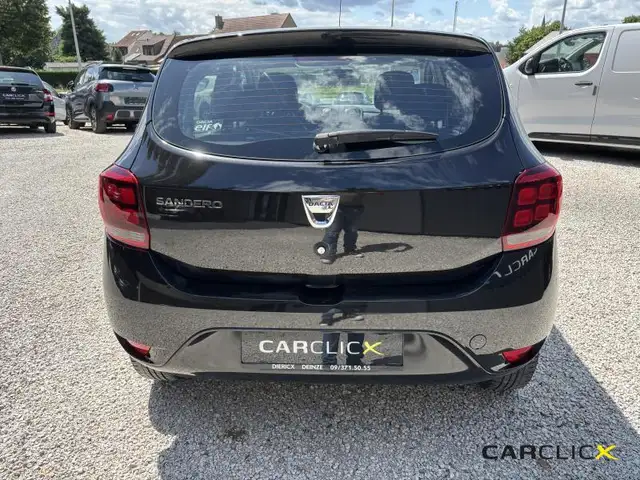 Dacia Sandero view 4
