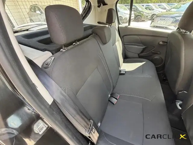Dacia Sandero view 10