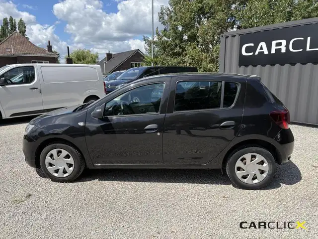 Dacia Sandero view 2