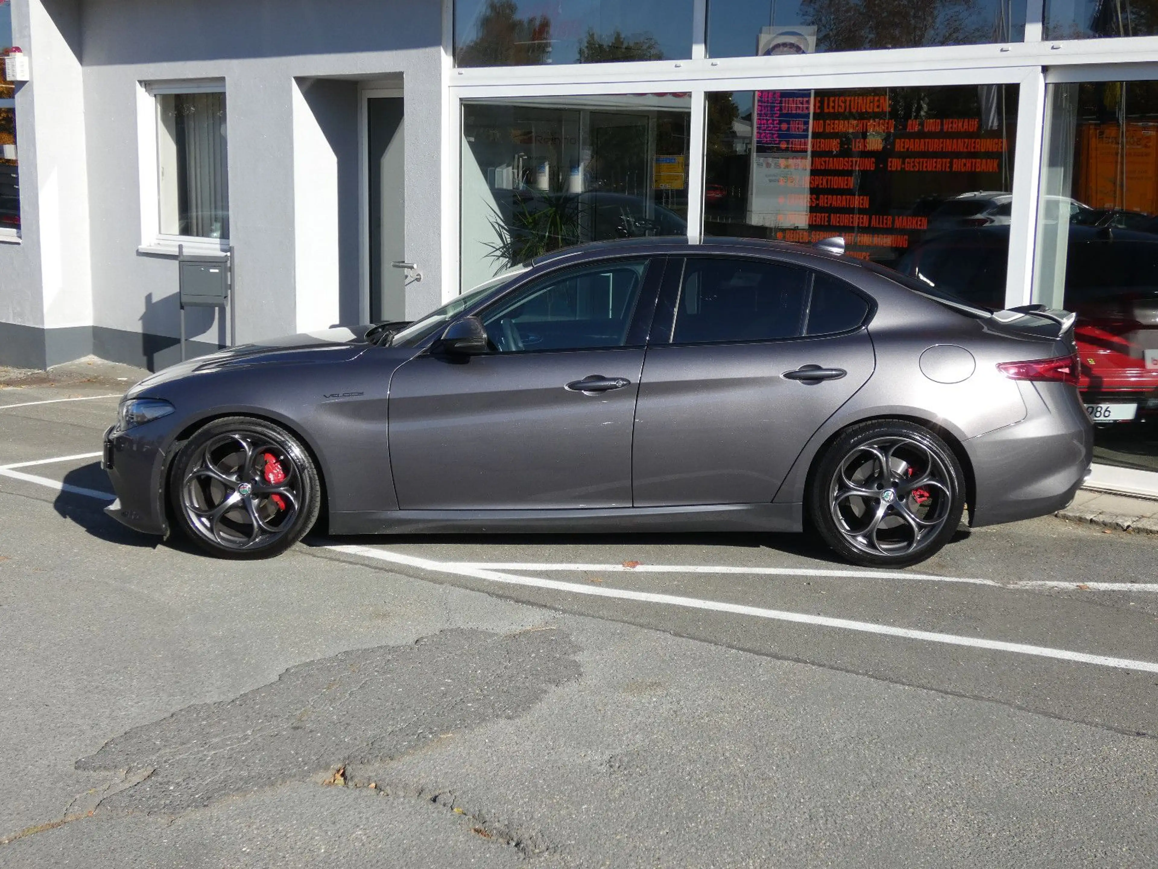 Alfa Romeo Giulia Veloce Q4 CARBON LEDER 19" Quadrifoglio — photo 10