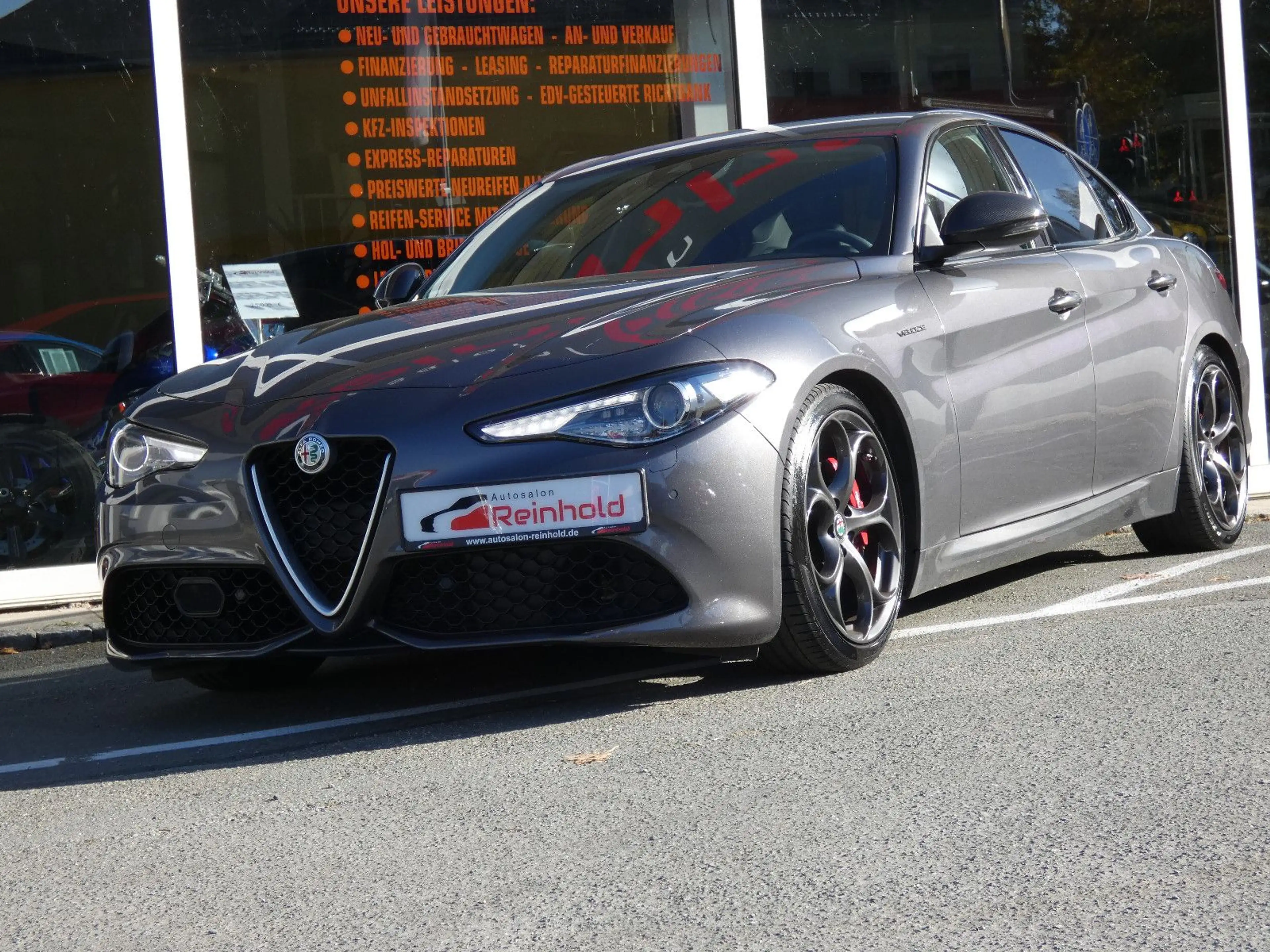 Alfa Romeo Giulia Veloce Q4 CARBON LEDER 19" Quadrifoglio — photo 6