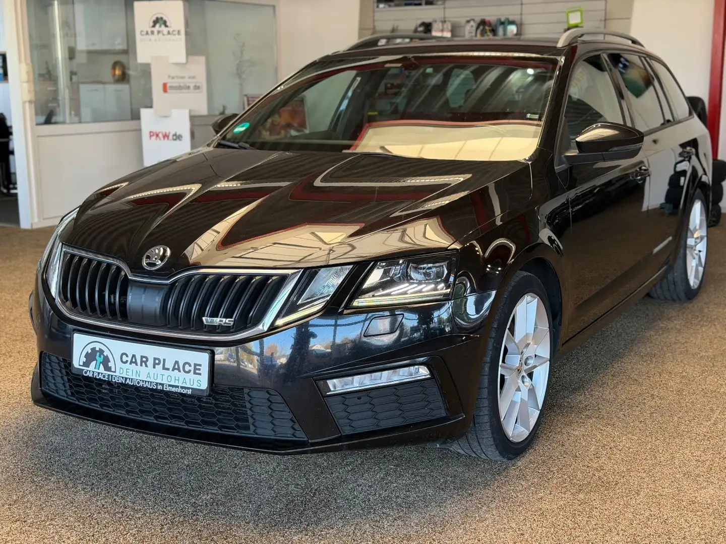 Skoda Octavia Combi RS Automatik Noir - 1