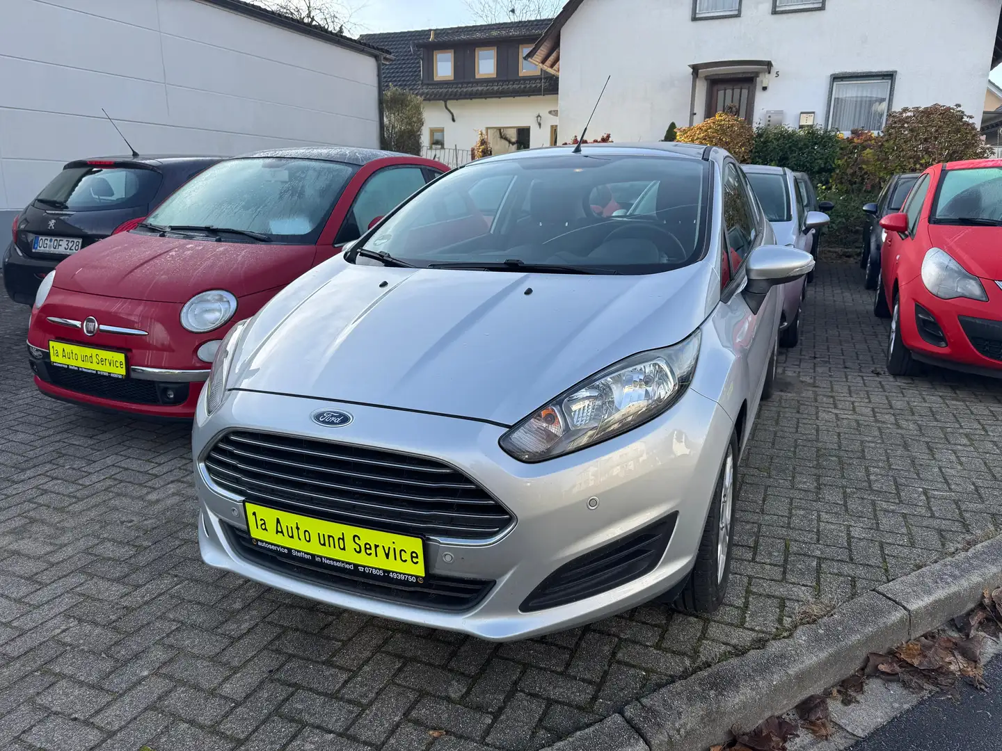 Ford Fiesta Sync Edition Klima Sitzheizung Freisprech 1st Hand Silber - 1