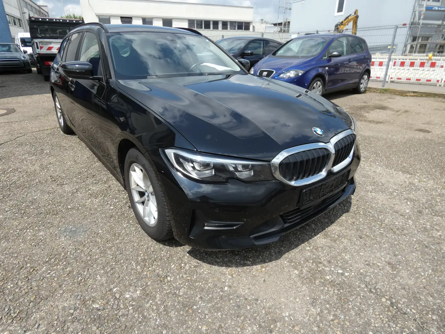 BMW 318 318d Touring Advantage"LED"Navi"Kamera Schwarz - 1