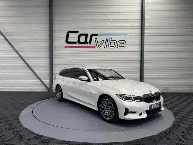 BMW 3 Series main image