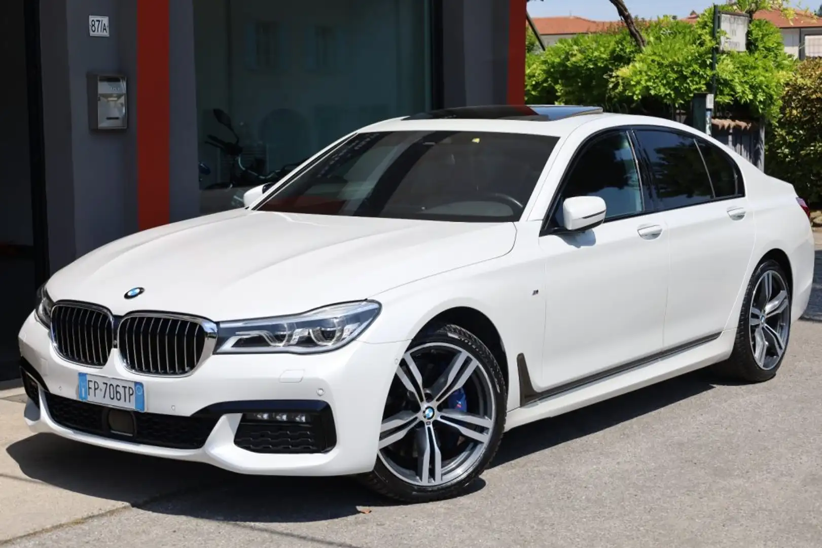 BMW 730 d xDrive Eccelsa MSport 360Cam Tetto Gesture ACC+ Blanco - 1