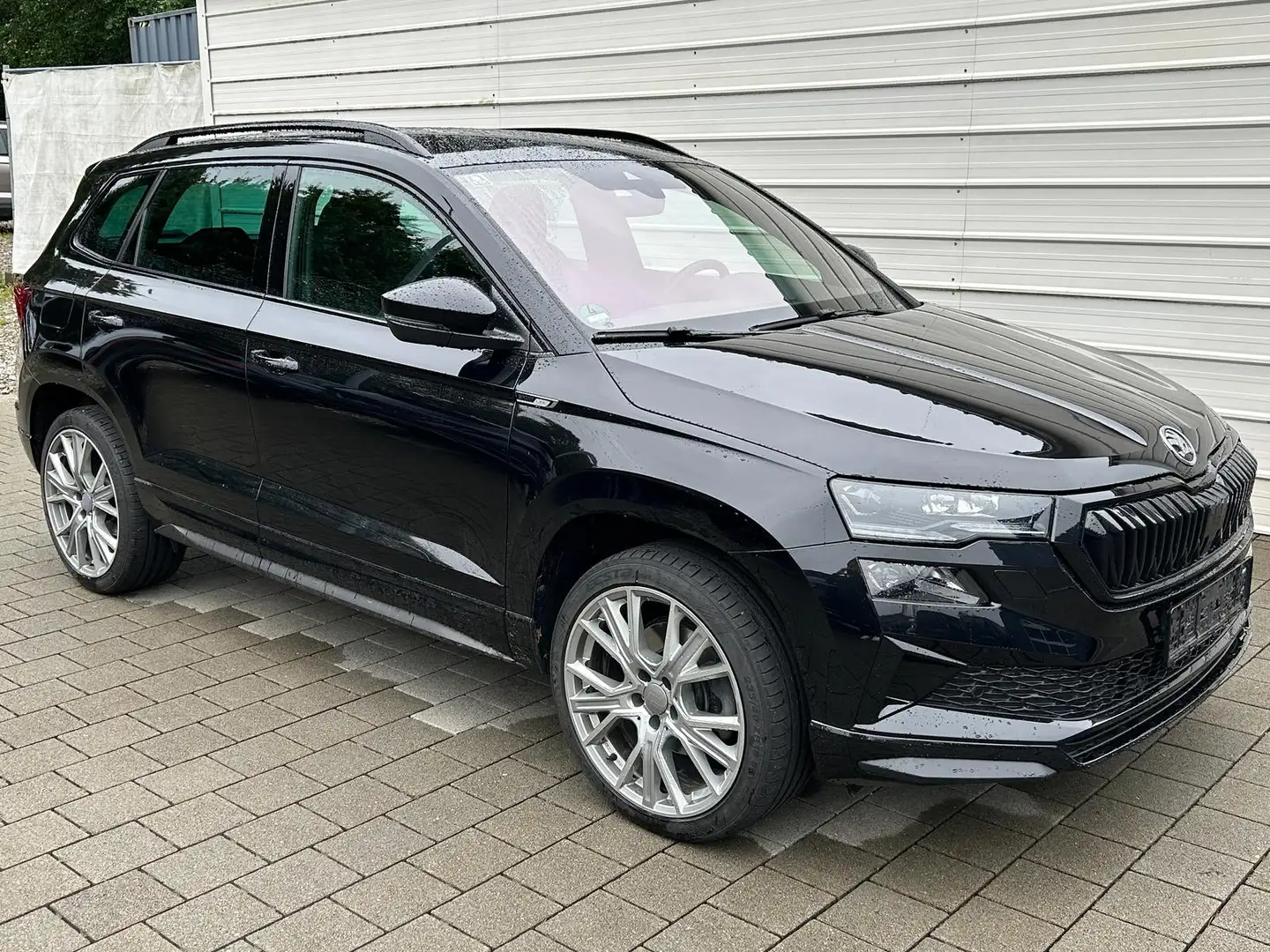 Skoda Karoq 2.0TSI DSG Sportline 4x4 Leder*Navi*SHZ*Standh Noir - 1