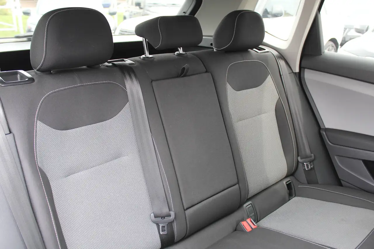 Volkswagen Taos снимка Volkswagen Taos