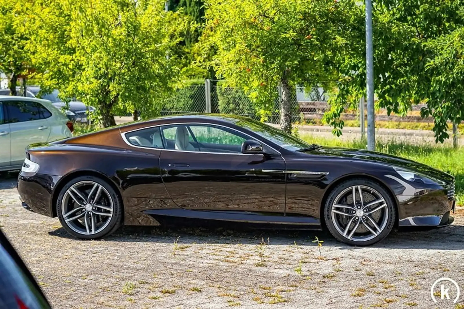 Aston Martin Virage Coupé 6.0 l Marron Braun - 2