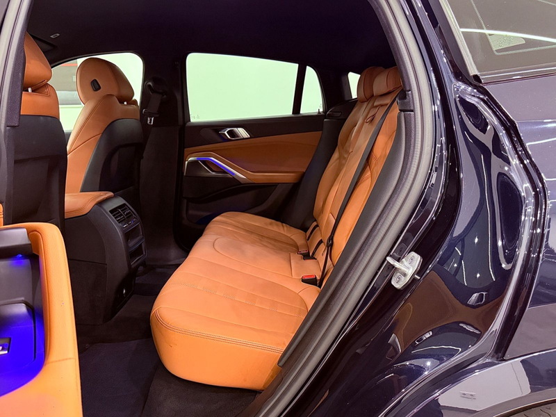 BMW X6 xDrive 40d M Sportpaket/M Paket/Iconic Glow — photo 13