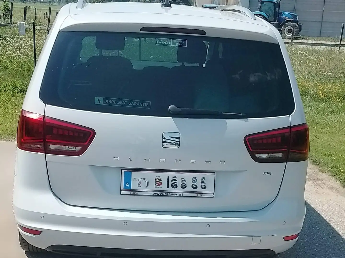 SEAT Alhambra Alhambra Family 2,0 TDI Family Weiß - 2