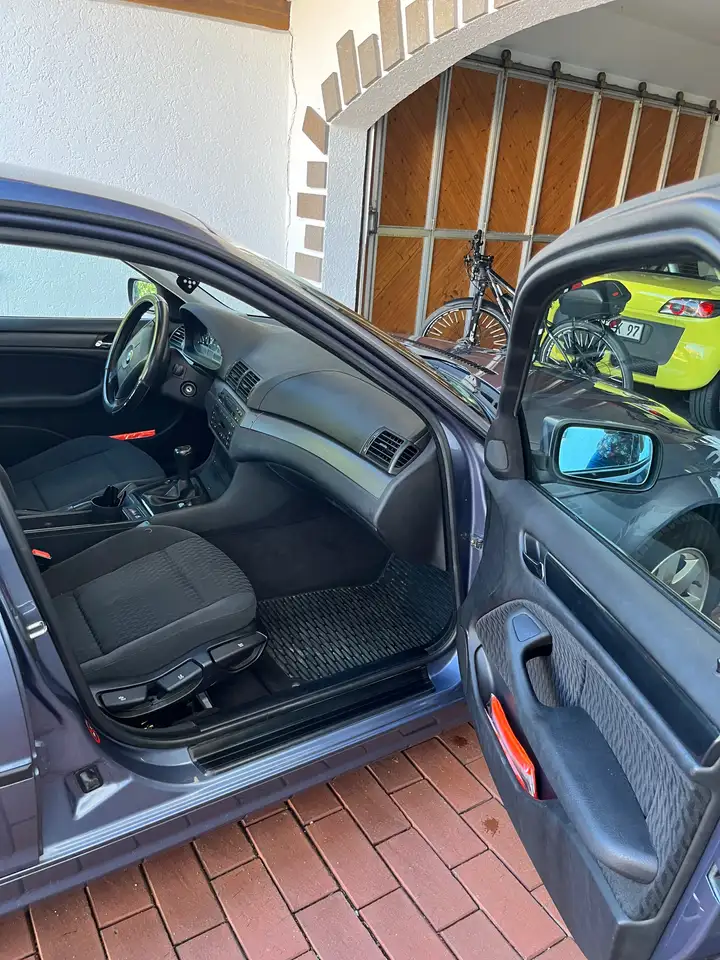 BMW 318i, foto 10