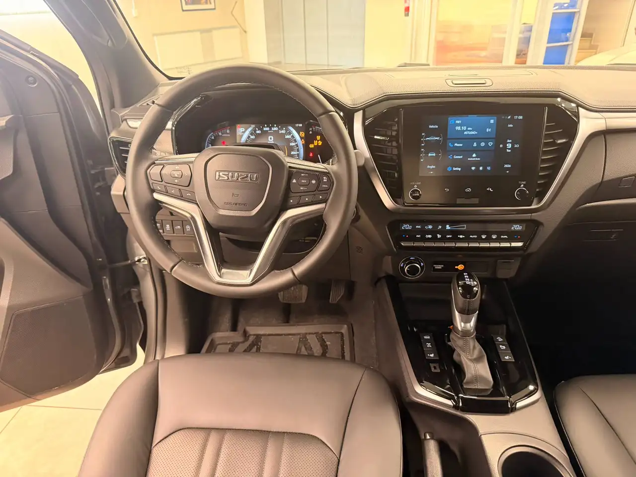 Isuzu D-Max 2026 — фото 13