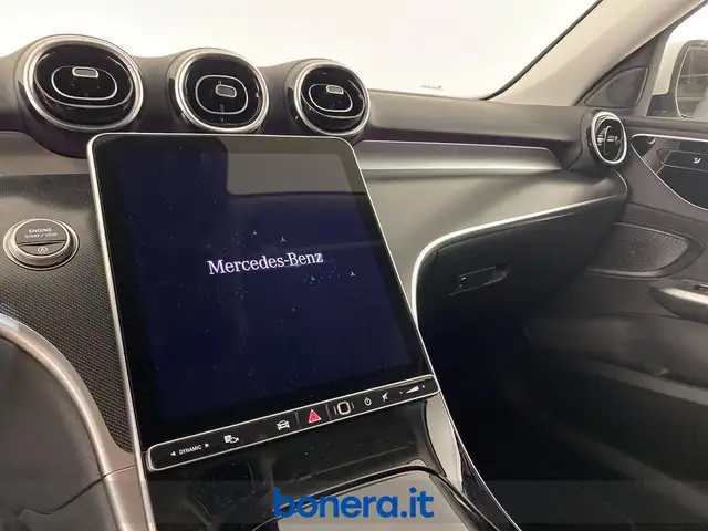 Mercedes-Benz C-Class view 13