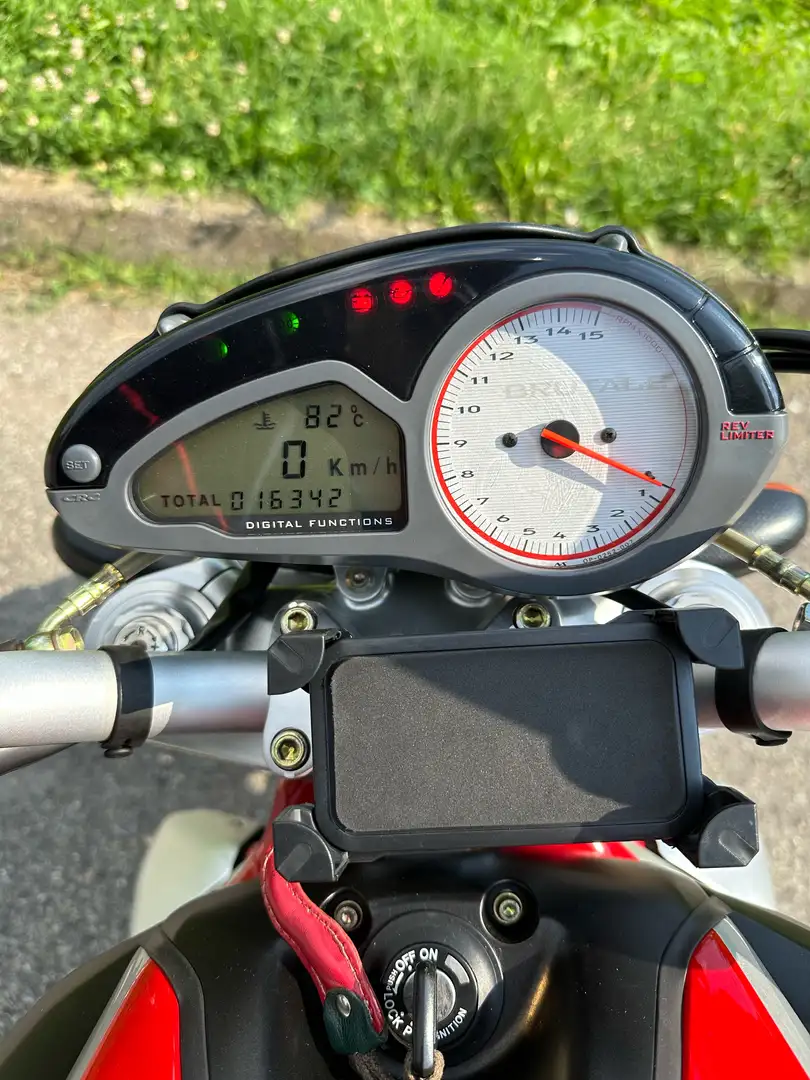 MV Agusta Brutale 910 allestimento S - 2