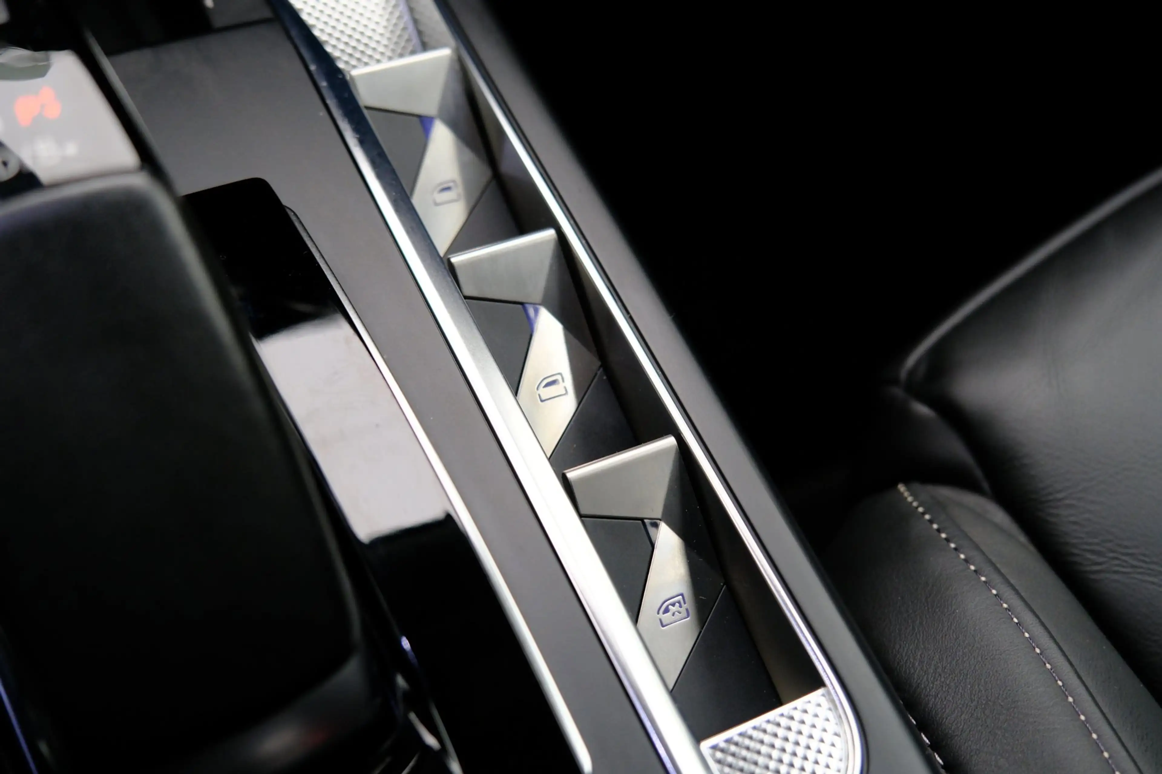 DS Automobiles DS 3 E-Tense Opéra 54 kWh Aut. Horlogeband Leder|CarPla — photo 34