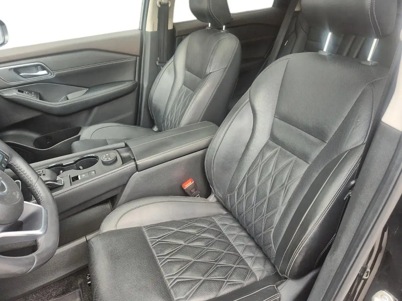Nissan Rogue photo Nissan Rogue