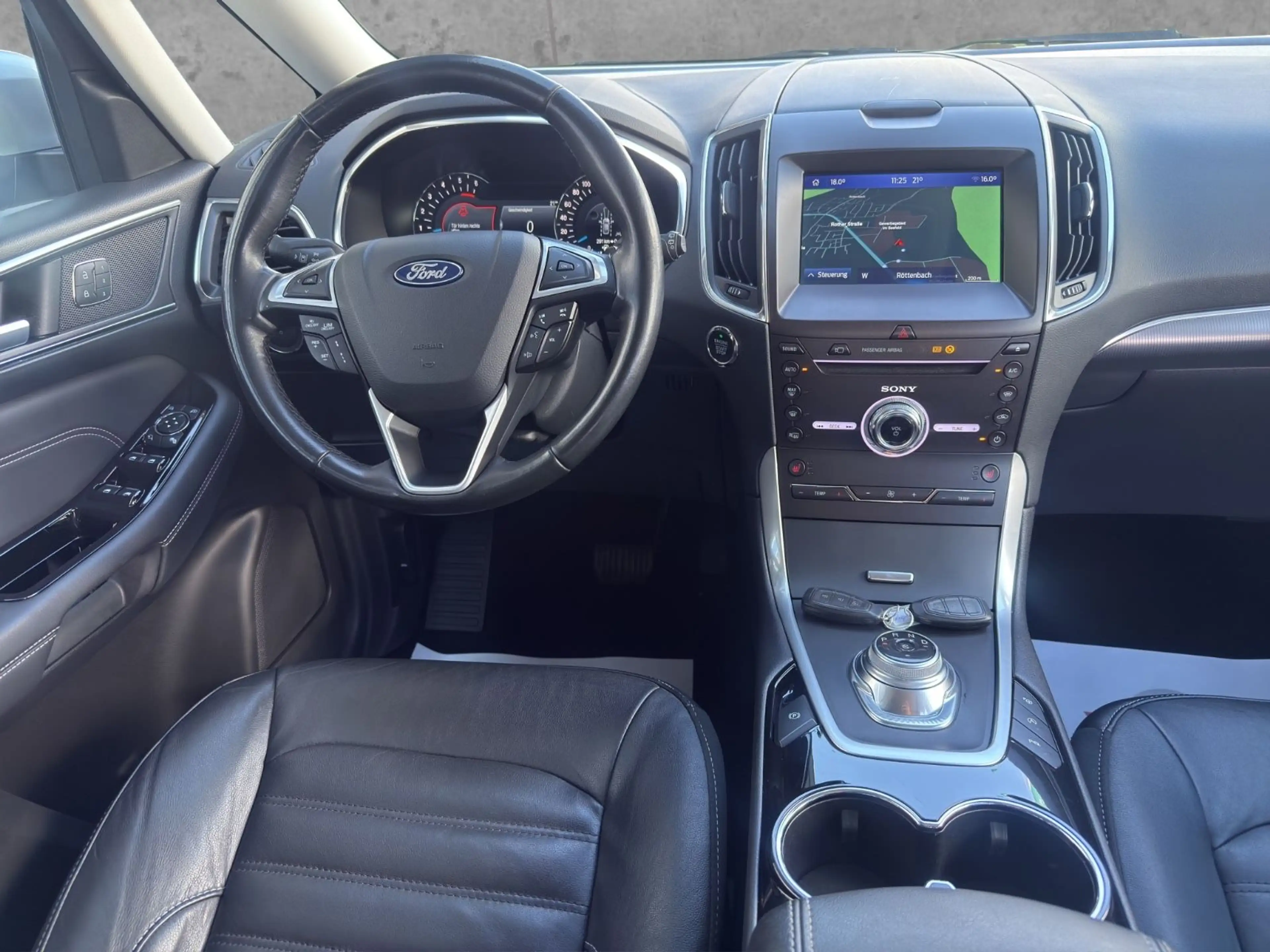 Ford Galaxy 2.0 Titanium X ACC BLIS Leder AHK 7-Sitze — photo 10