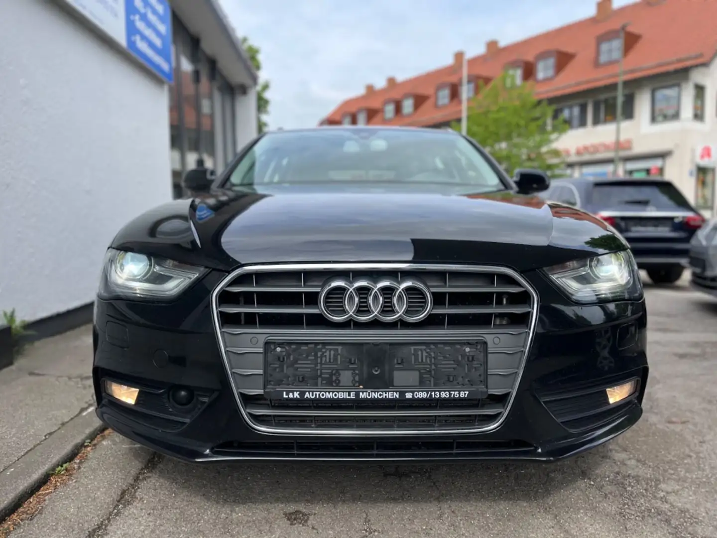 Audi A4 Ambition 3,0TDI Navi+Leder+Xenon+ACC+17"+R-Ka Schwarz - 2