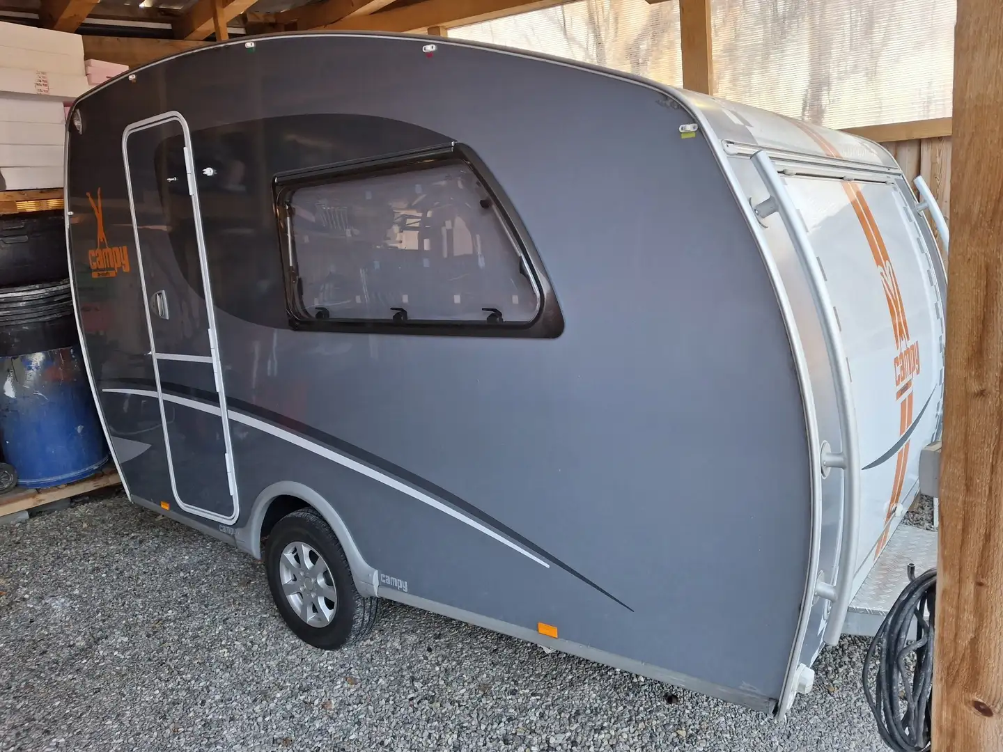 Caravans-Wohnm Dethleffs campy mit großer Bugklappe für Fahrräder - 2