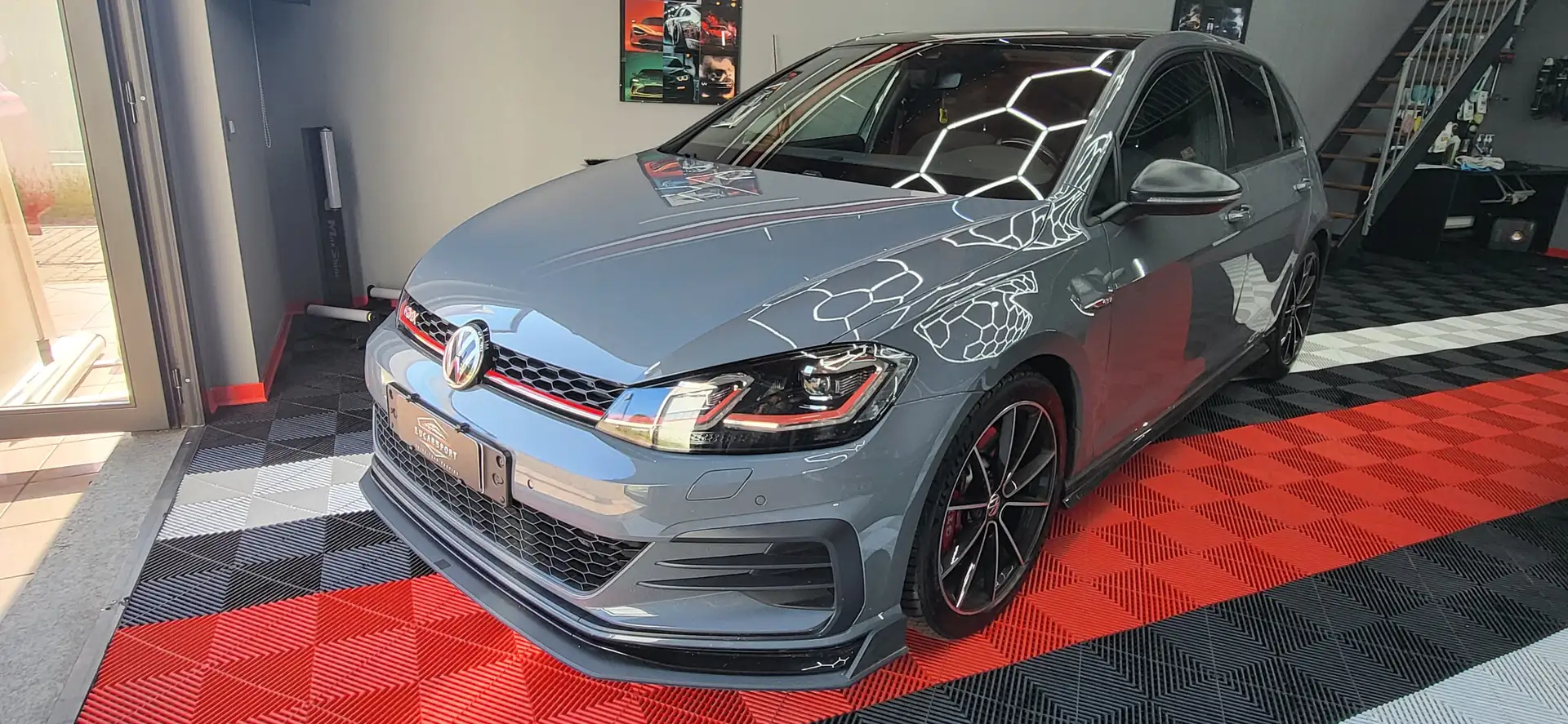 Volkswagen Golf GTI Golf 5p 2.0 tsi Gti TCR 290cv dsg Grigio - 1
