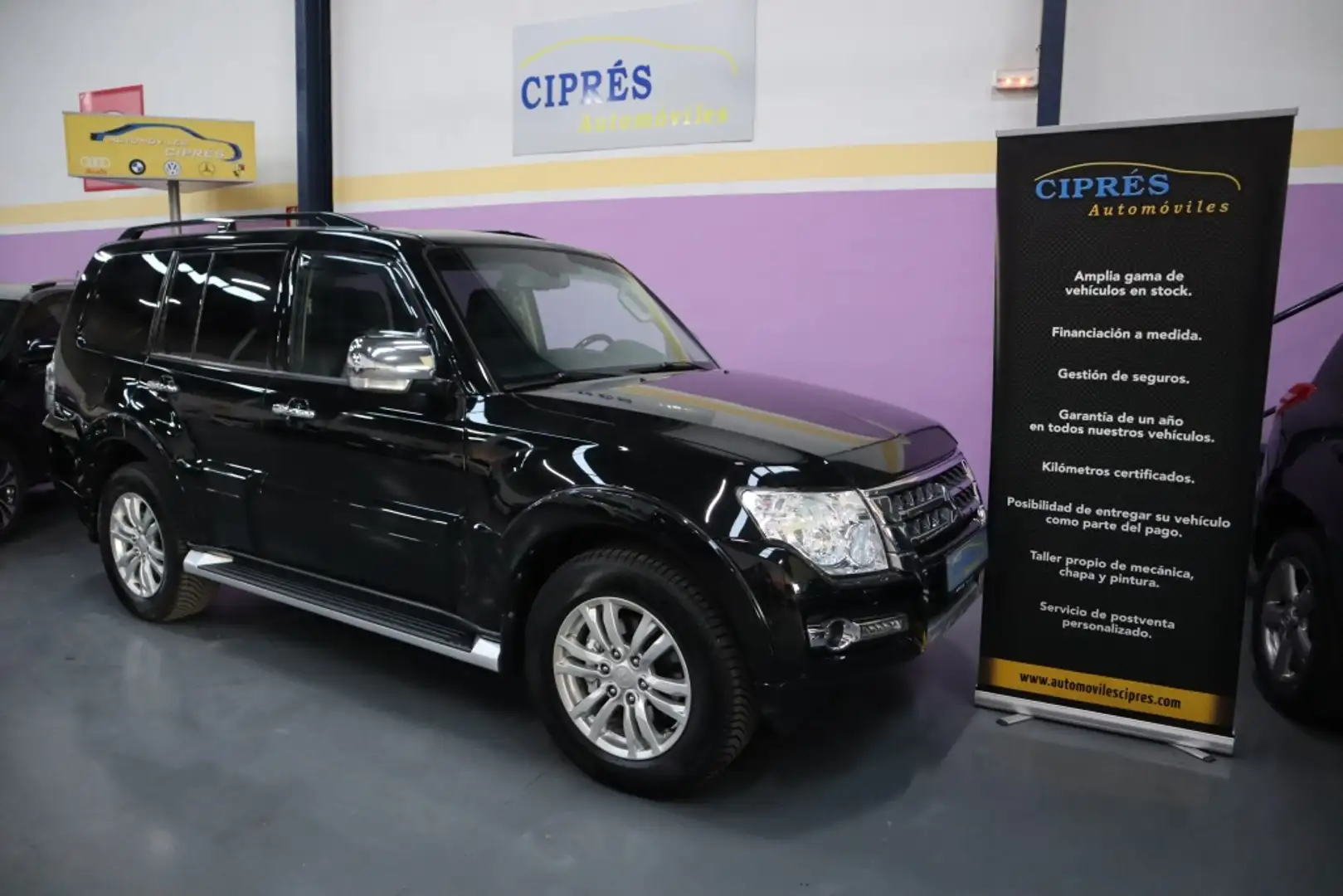 Mitsubishi Montero 3.2DI-D Kaiteki 5AT 190 Negro - 1