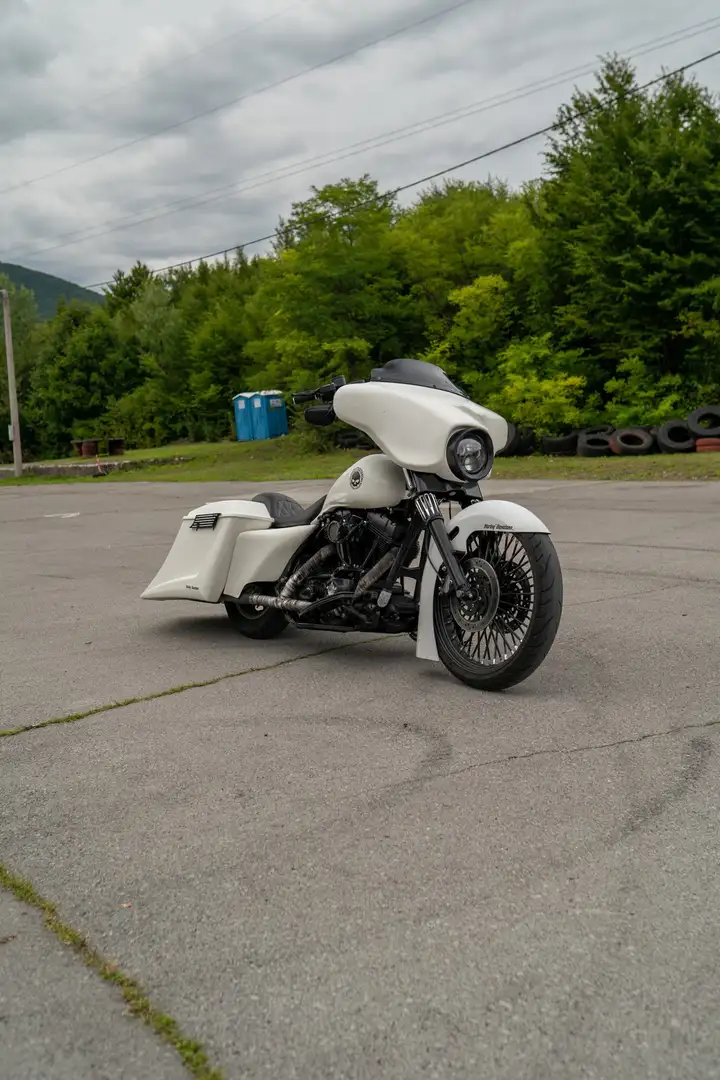 Harley-Davidson Street Glide Black&White Bagger Alb - 1