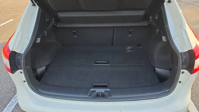 Nissan Qashqai view 14