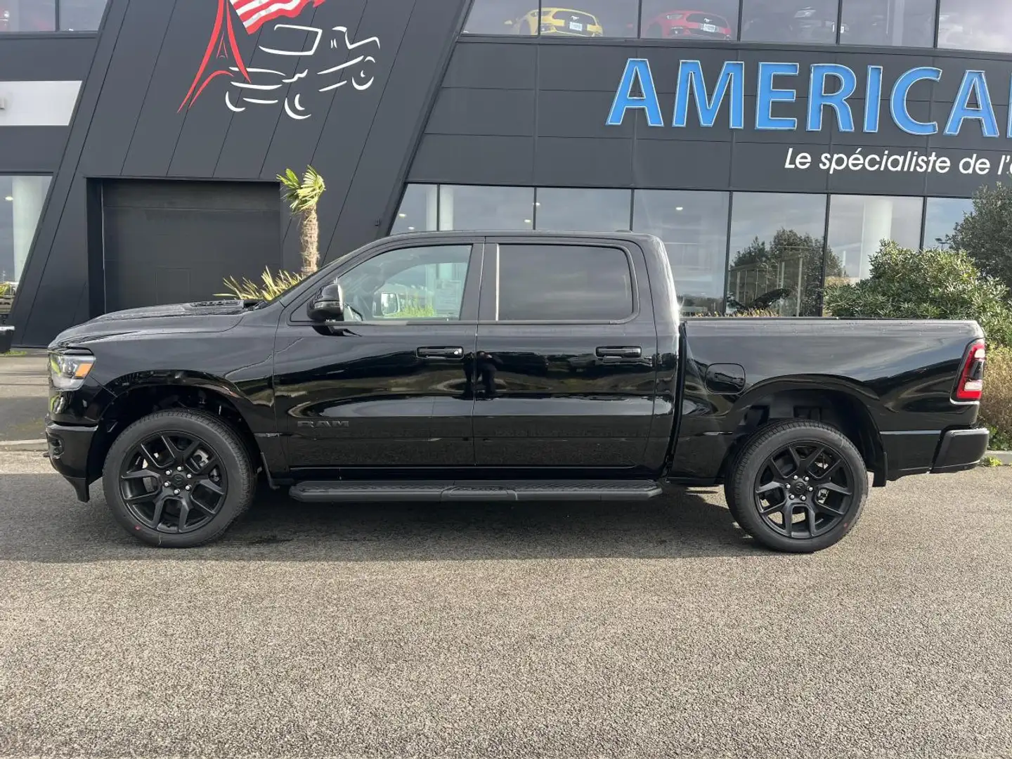 Dodge RAM 1500 CREW LARAMIE SPORT NIGHT EDITION AIR MWK Noir - 2