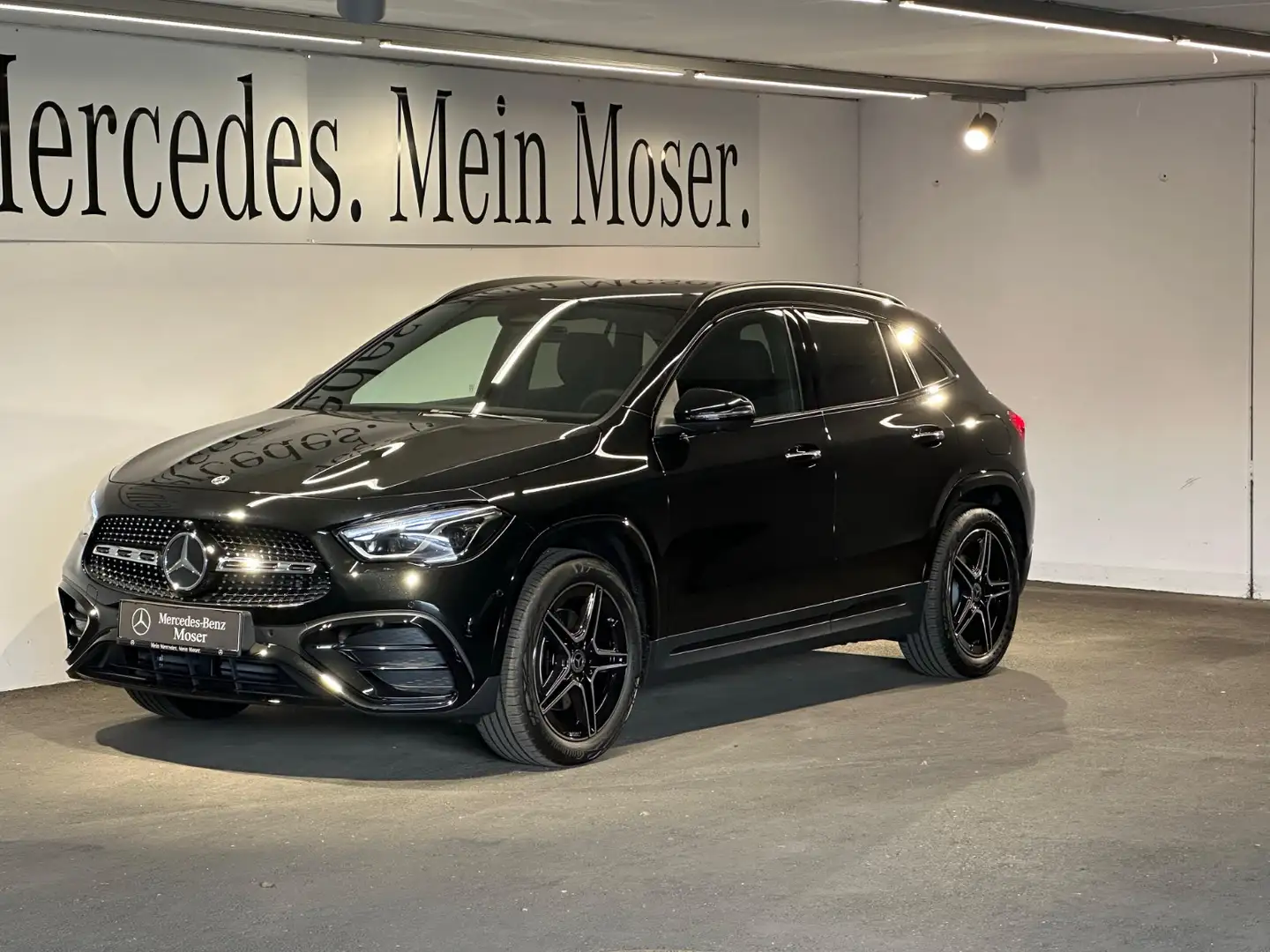 Mercedes-Benz GLA 200 d 4MATIC Ö-Edition Schwarz - 2