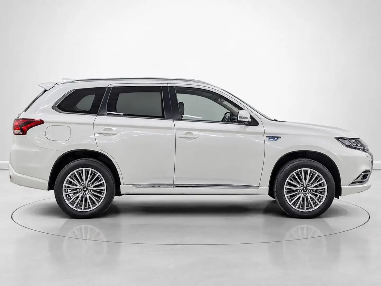 Mitsubishi Outlander PHEV Kaiteki 4WD Blanco - 2