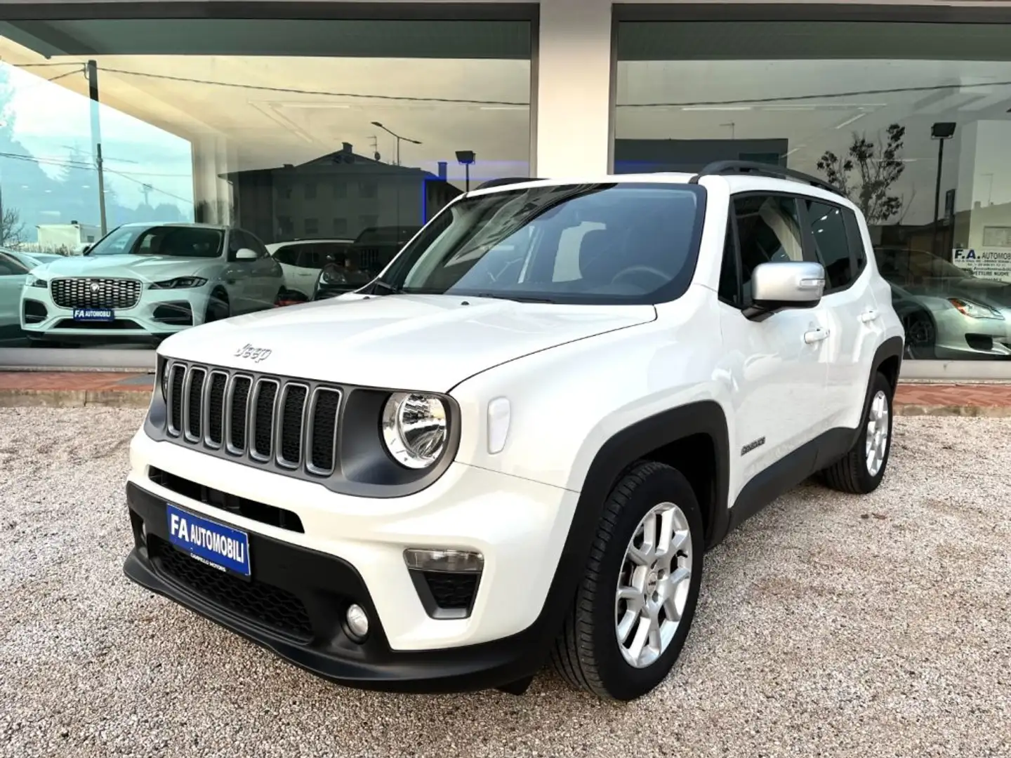 Jeep Renegade 1.5 Turbo T4 MHEV Limited Auto Wit - 2