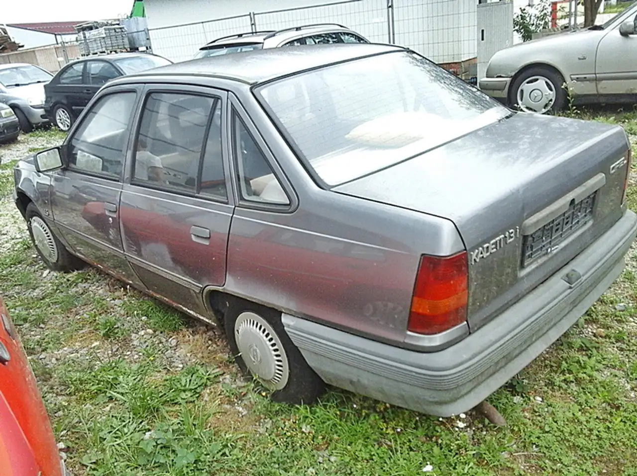 Opel Kadett Automatik LS 1.3 / 4-türig/ 2. Hand /wenig km/Oldtimer, foto 9