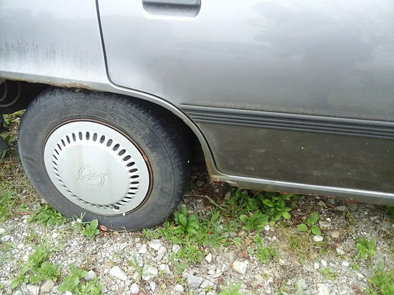 Opel Kadett Automatik LS 1.3 / 4-türig/ 2. Hand /wenig km/Oldtimer, foto 11