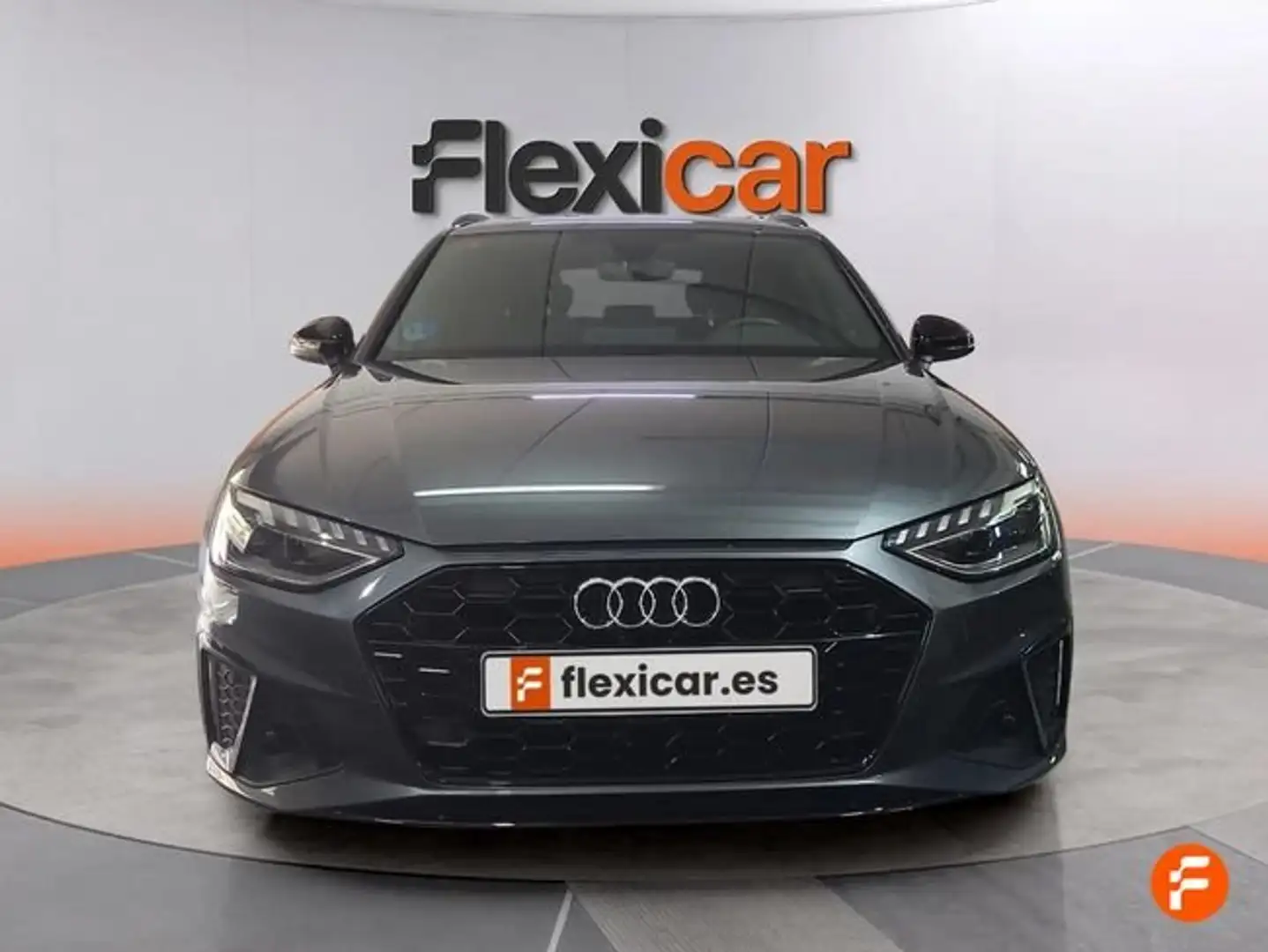 Audi A4 Avant Black line 35 TDI 120kW S tronic Gris - 2