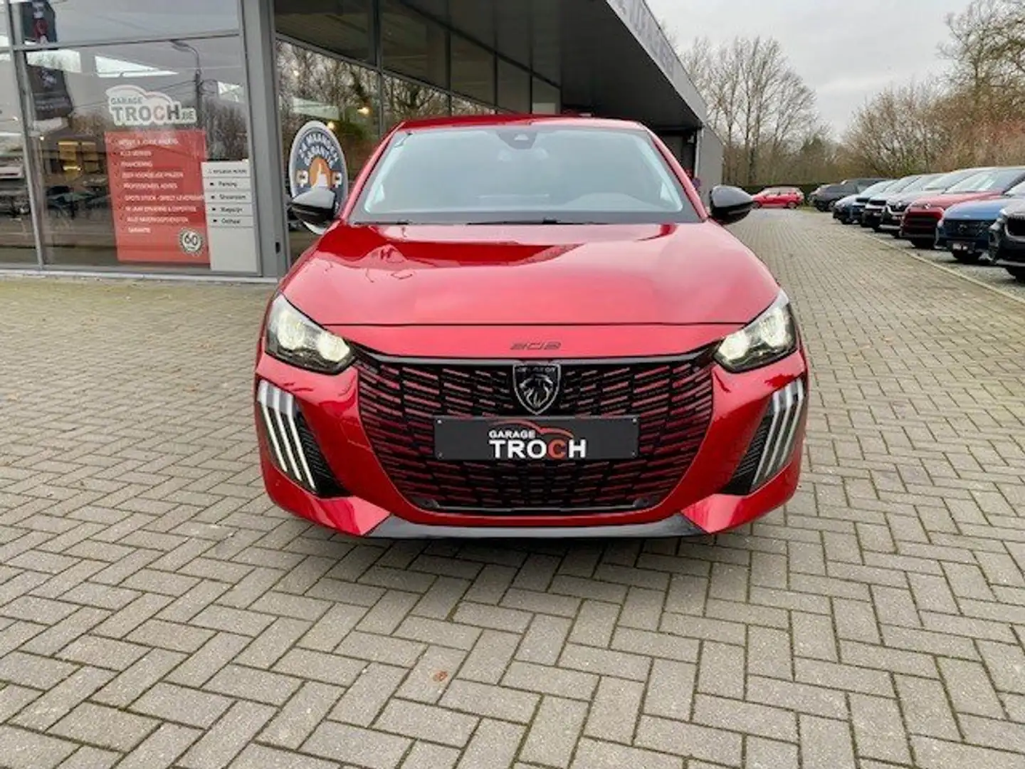 Peugeot 208 208 1.2 Hybrid 110PK e-DSC6 Allure Sensoren V&A .. Rouge - 2