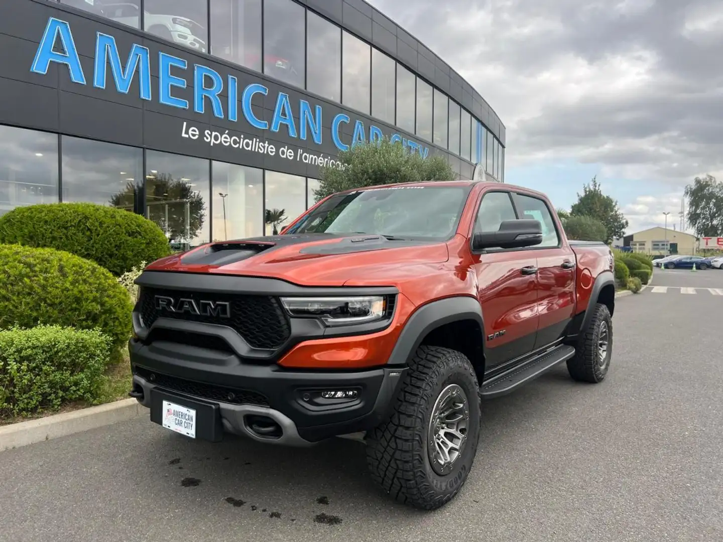 Dodge RAM 1500 CREW CAB TRX FINAL EDITION Orange - 1