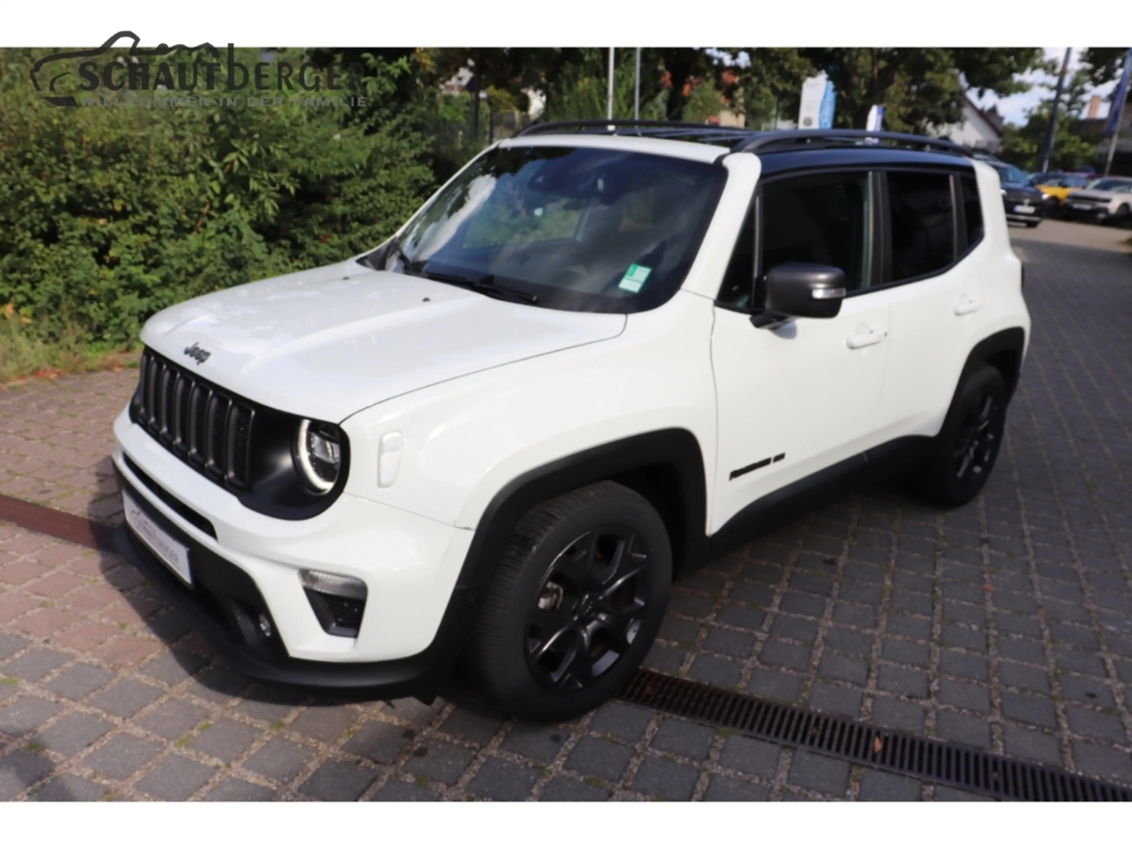 Jeep Renegade 80 Anniversery 1.3 T-GDI mit Klima, Navi, Leder, R — photo 3