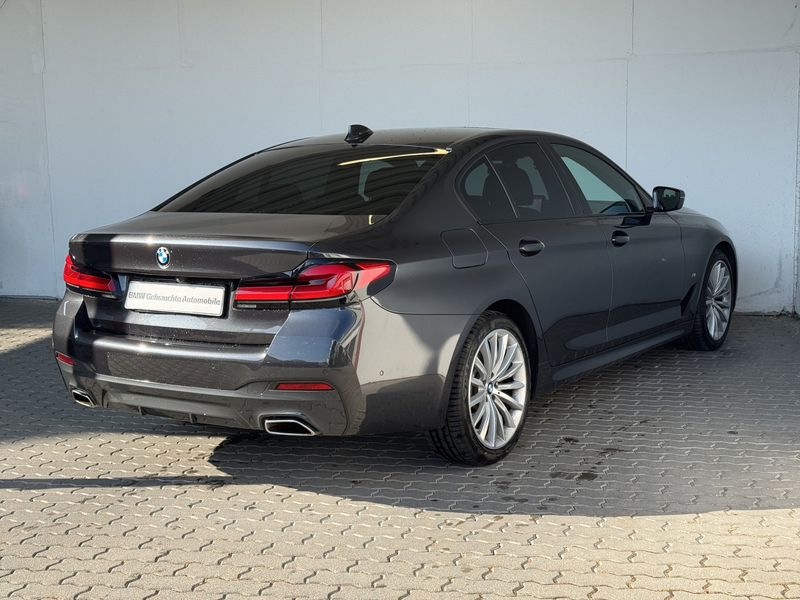 BMW 520 d Lim. M Sport Navi.Laser.HuD.ACC.360°.GSD — photo 4