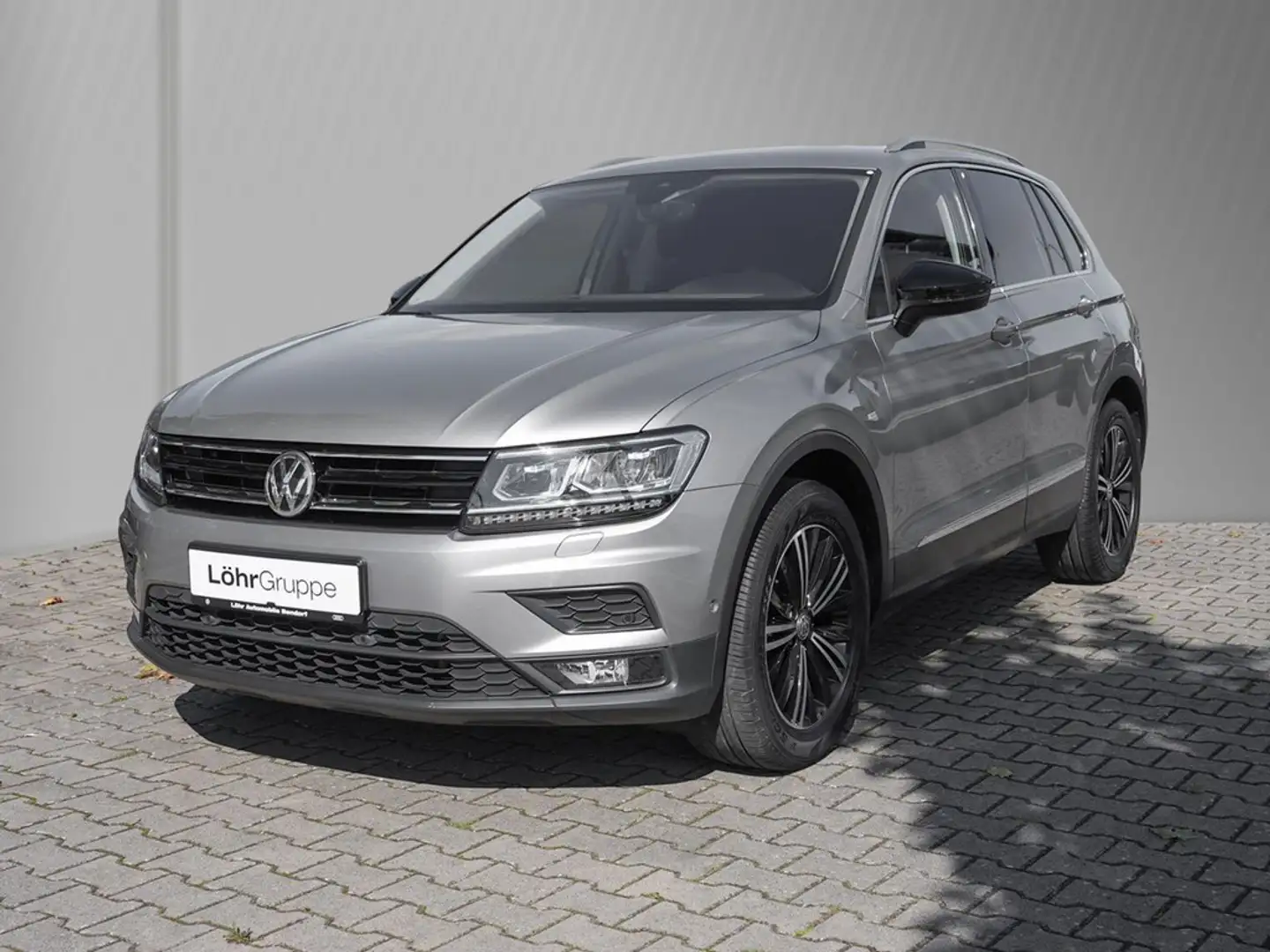 Volkswagen Tiguan 1.5 TSI IQ-Drive *AHK*LED*Navi*App-Connect*PDC*... Silber - 2