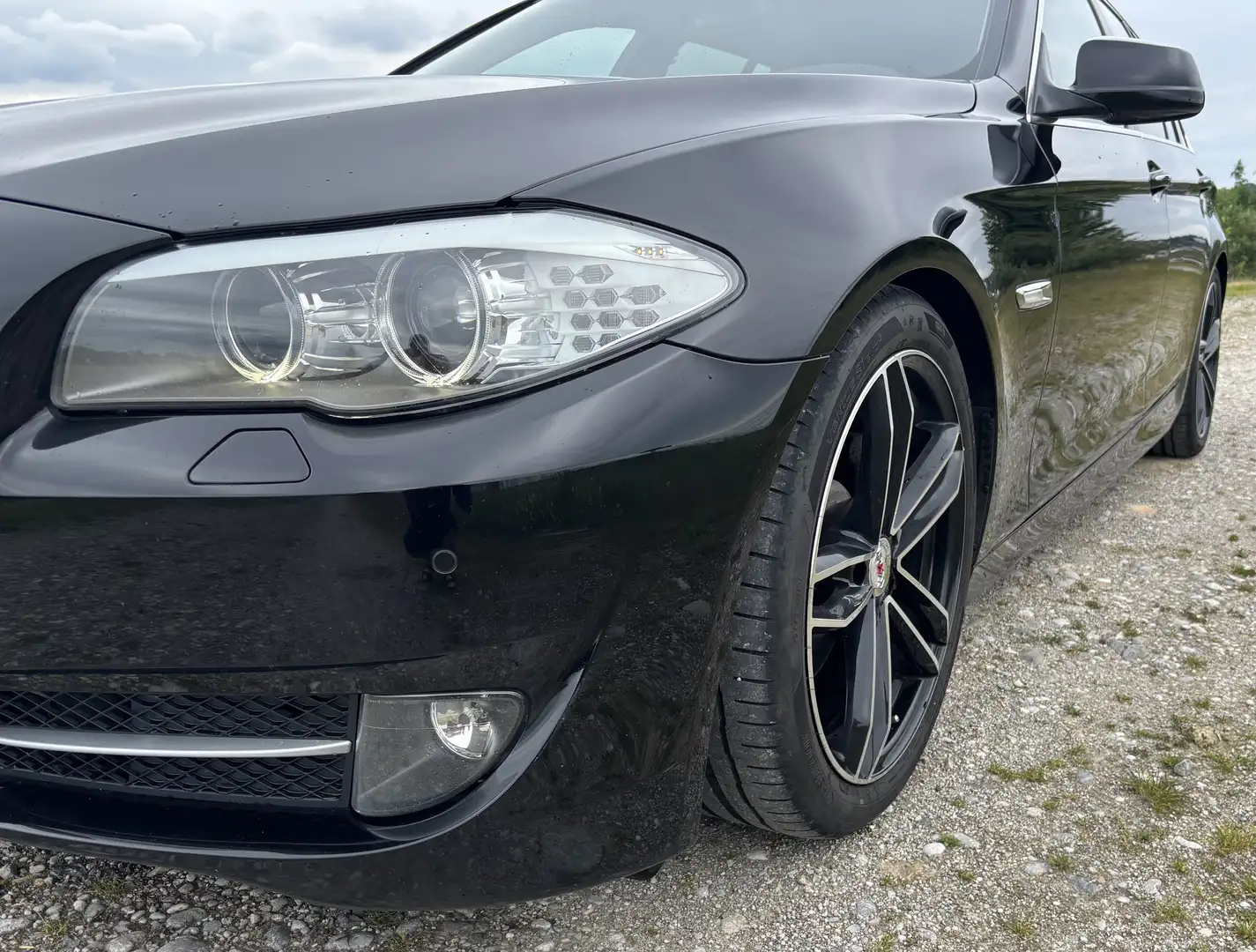 BMW 530 530d xDrive Touring Aut. - 1