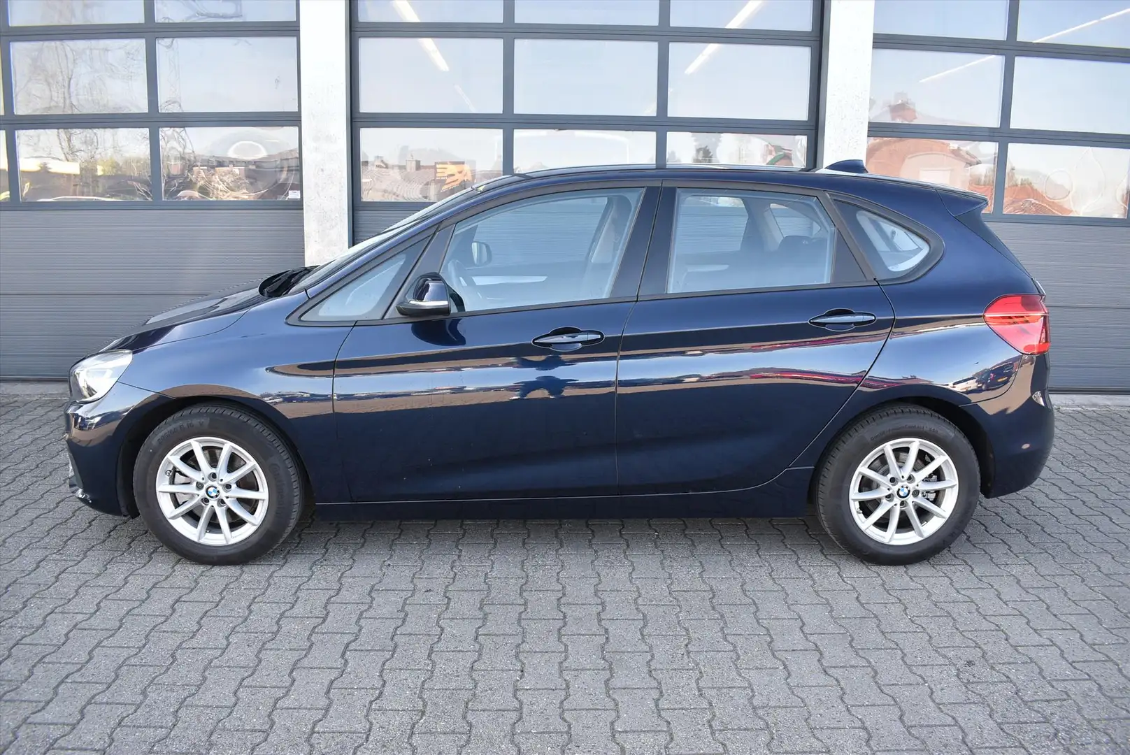 BMW 218 2-Serie Active Tourer (f45) 218i 136pk Automaat Blauw - 2