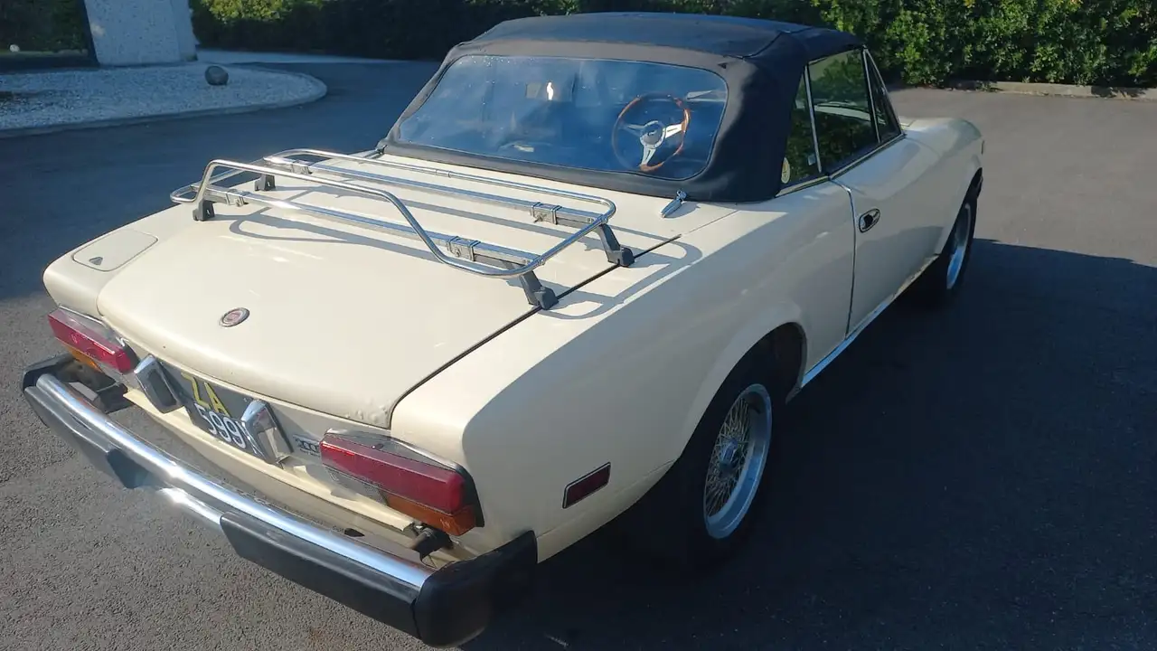 Fiat 124 Spider America, foto 3