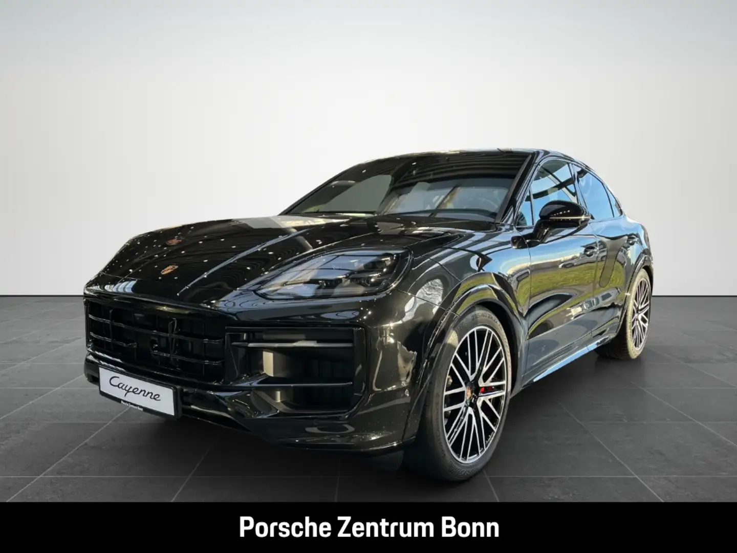Porsche Cayenne GTS Coupe HA-Lenkung InnoDrive Head-Up Zwart - 1