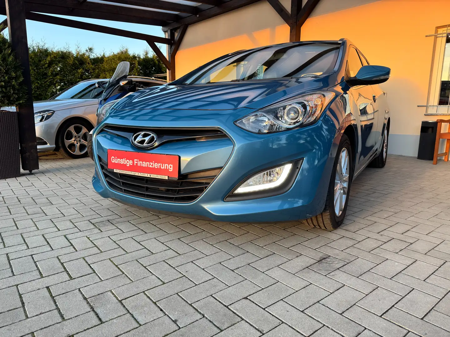 Hyundai i30 Kombi|Trend|Winterräder|Teilleder|Klimaautom.| Blau - 1