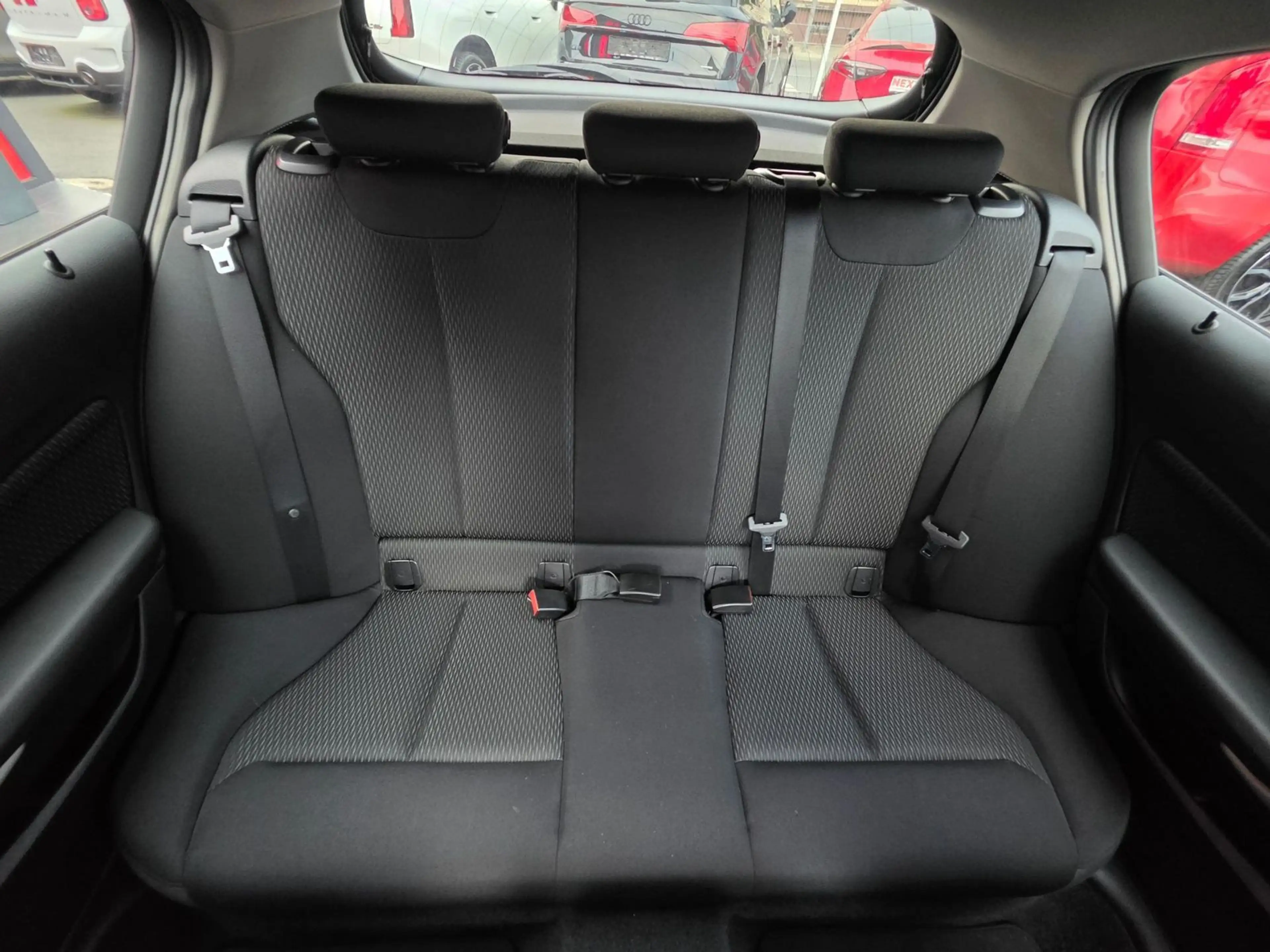 BMW 118 i|Automatik|PDC|SHZ|Klima|Tempomat|Advantage — photo 14