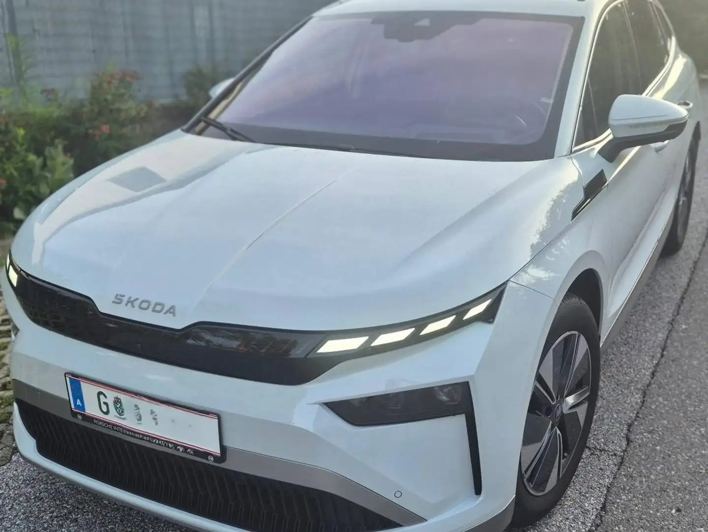Skoda Enyaq Enyaq 85 kWh, Selection Loft, "Advanced", Winter-, Transportpaket. Februar 2026 Weiß - 1