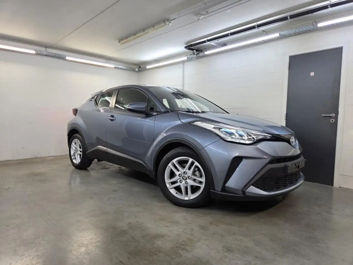 Toyota C-HR C-ENTER - 4742km - Garantie Blauw - 2